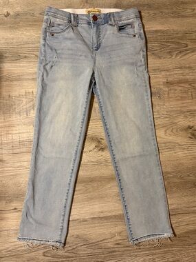 Democracy Light Wash Straight Leg Women's Jeans